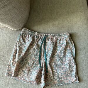 Men’s XL Fabletics Pink Orange Blue Lightweight Athletic Shorts